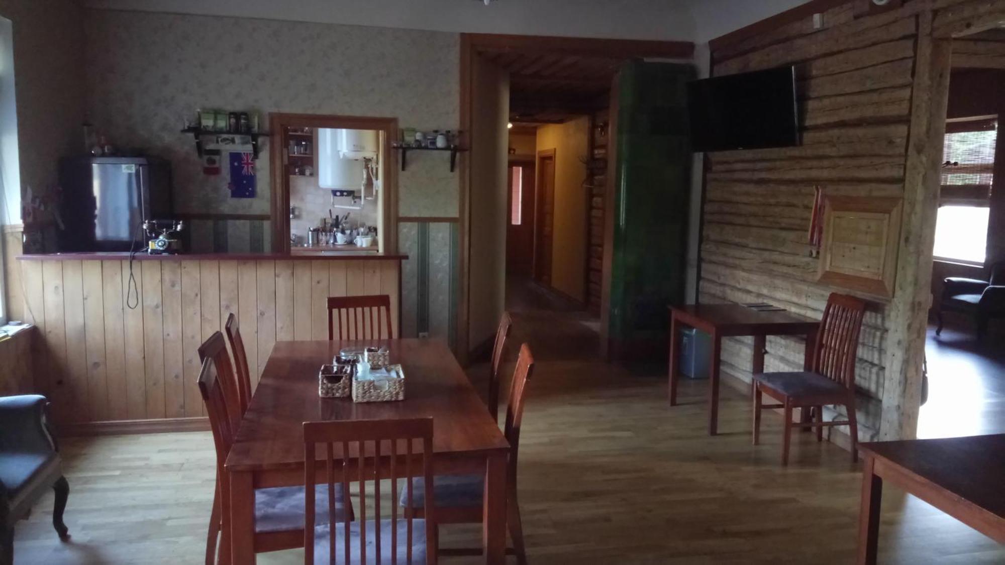 Vana Postimaja Accommodation Suure-Jaani Kültér fotó