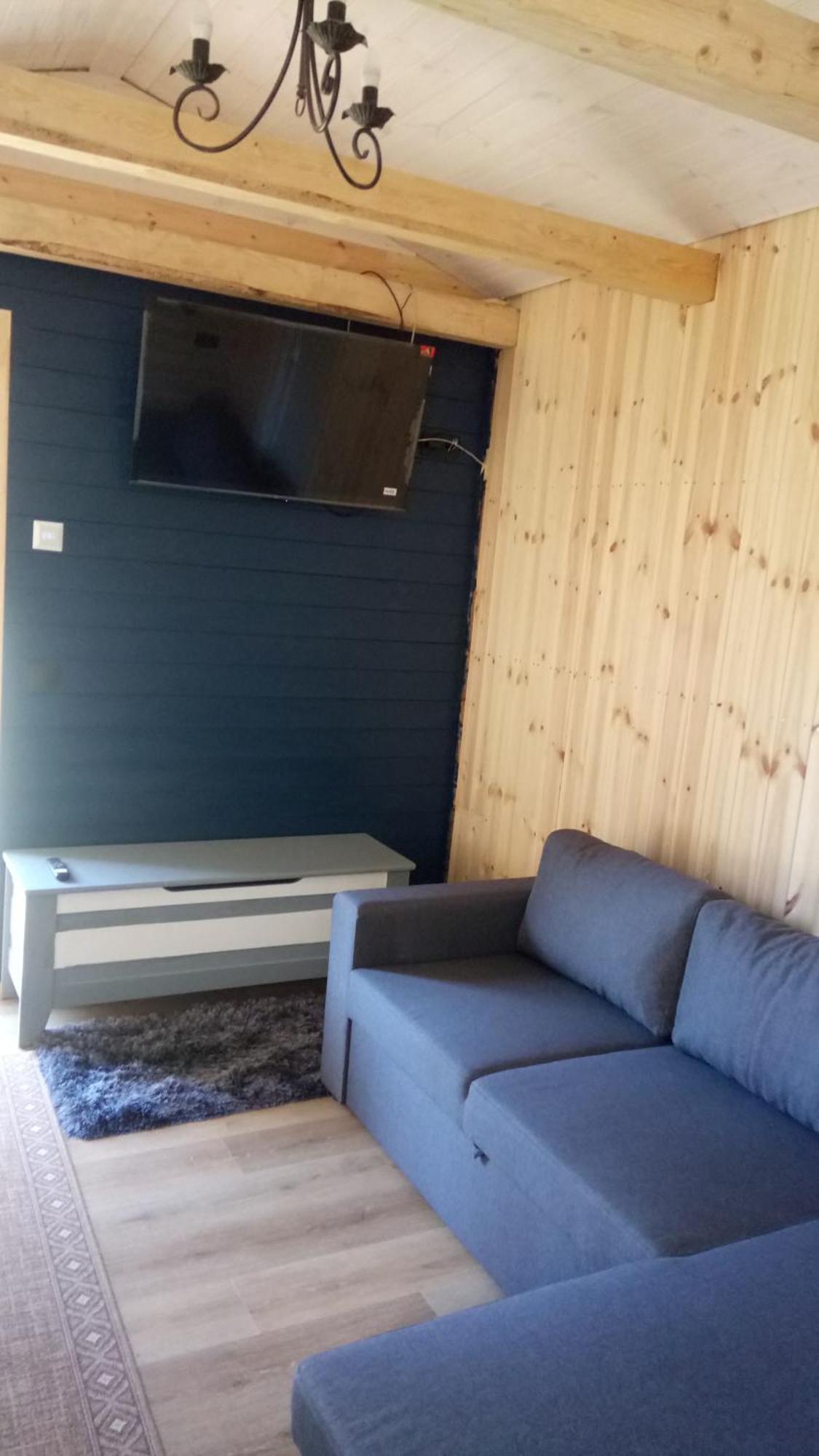 Vana Postimaja Accommodation Suure-Jaani Kültér fotó