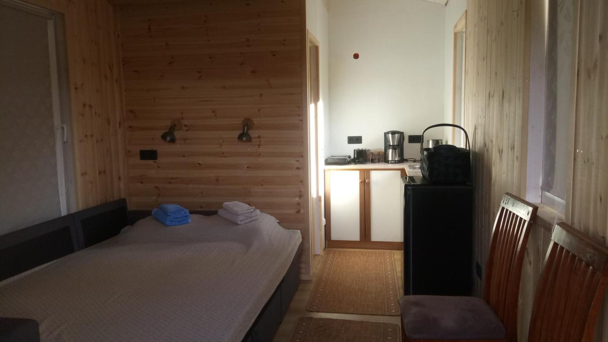 Vana Postimaja Accommodation Suure-Jaani Kültér fotó